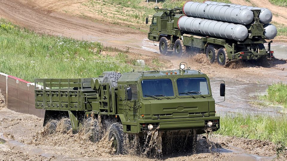 Rusija počela proizvodnju raketnih sistema S-400 za Indiju: “Najveći posao u istoriji”